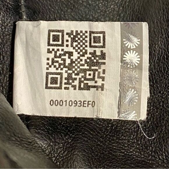 UGG Fabrizia Studded Distressed Black Suede Moto Boots 1003235 Sz 8 - Picture 12 of 13